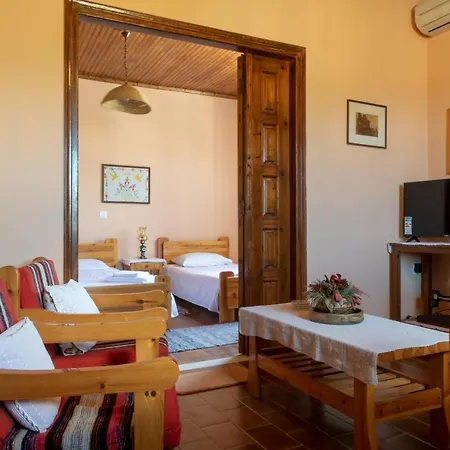 Andrea's Traditional House