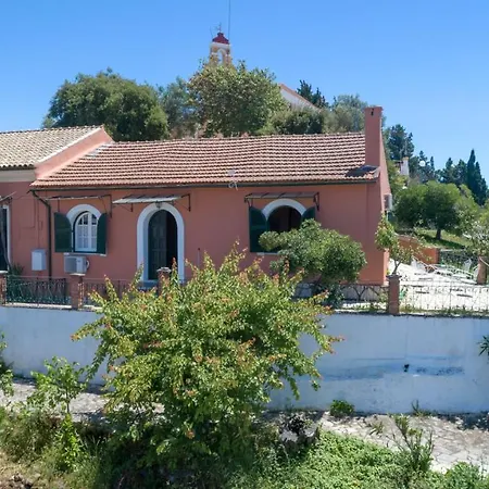 Andrea's Traditional House * Argyrades
